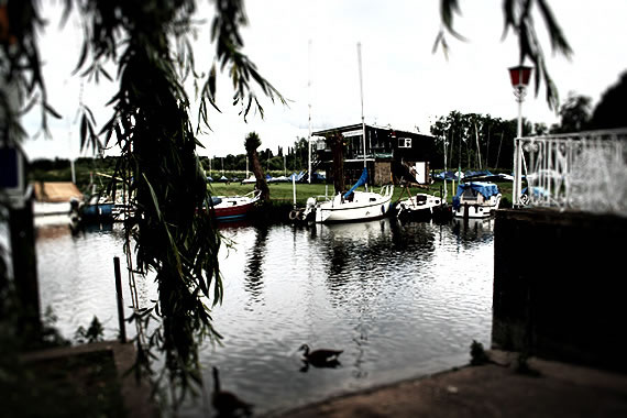 Ballardian: Shepperton Photo Essay