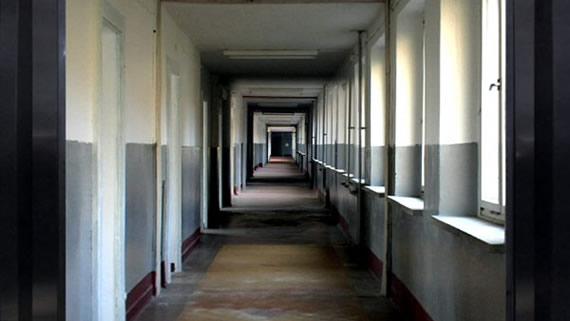 Ballardian: Hochhaus