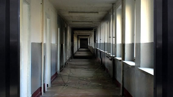 Ballardian: Hochhaus